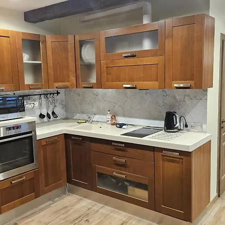 Milleri Apartment *